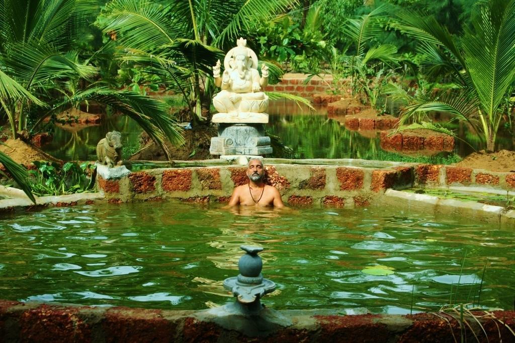 Отель Nirvana Nature Гокарна Экстерьер фото
